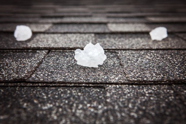 Read more about the article Can 1 inch hail cause damage to a roof?